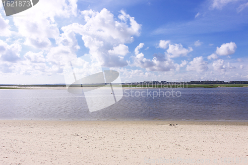 Image of seascape and beach at low tide on the coast of opal in France