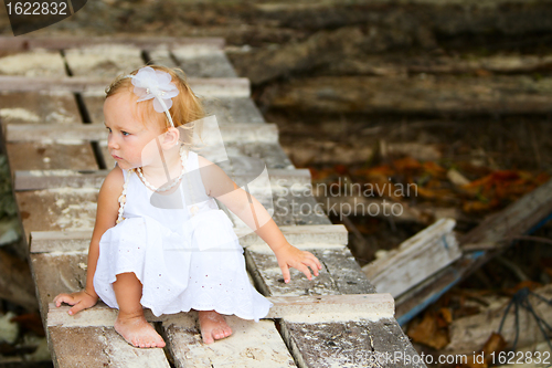 Image of Girl outdoors