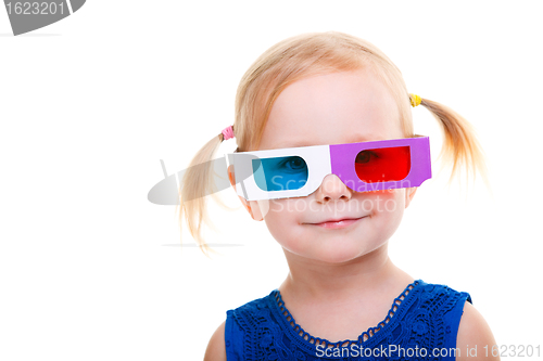 Image of Toddler girl wearing 3D glasses