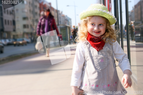 Image of Girl and hat