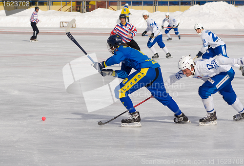 Image of Dynamo(white) vs Zorkij(blue)