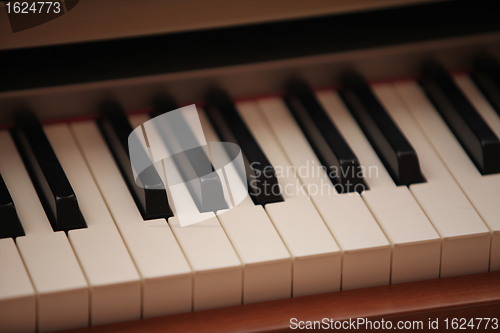 Image of piano