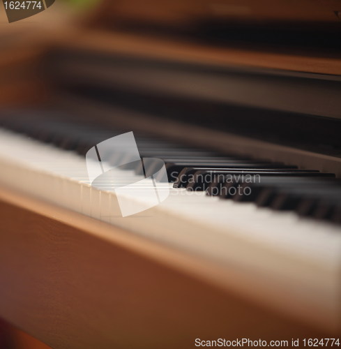 Image of piano 