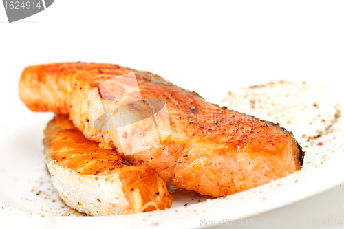 Image of Fried salmon fillets with sauce