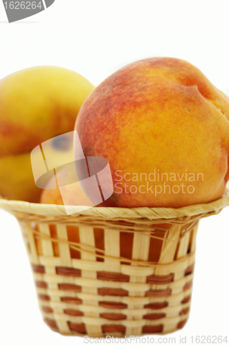 Image of juicy peaches