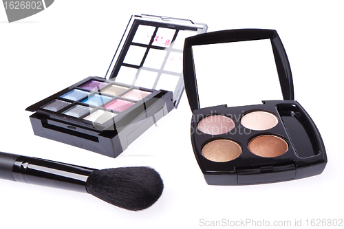 Image of compact eyeshadows