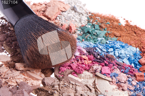 Image of set of multicolor crushed eyeshadows
