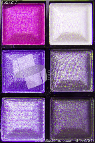 Image of colorful eyeshadows