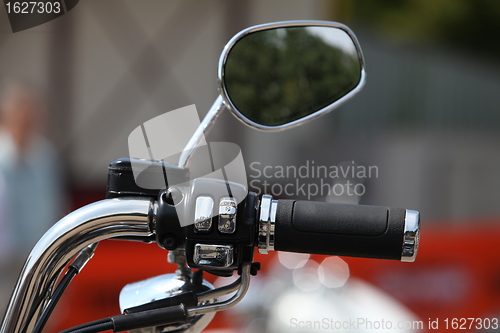 Image of rear view mirror 