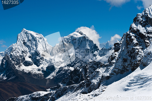 Image of Cholatse and Taboche summits viewed from Renjo Pass 