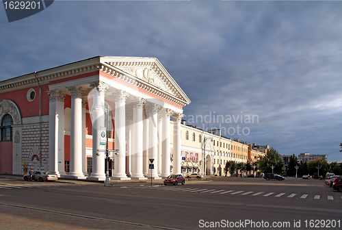 Image of building of the town theatre