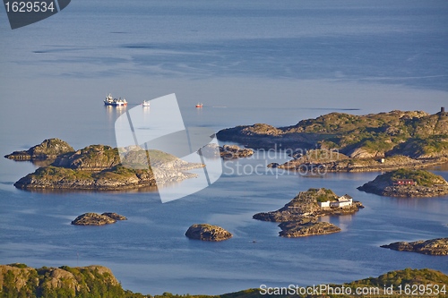 Image of Fishing industry on tiny islands