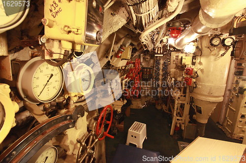 Image of submarine 