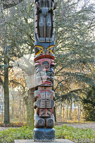 Image of Totem Pole