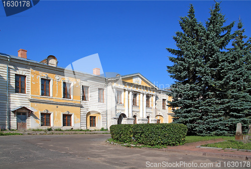 Image of town park near old-time building