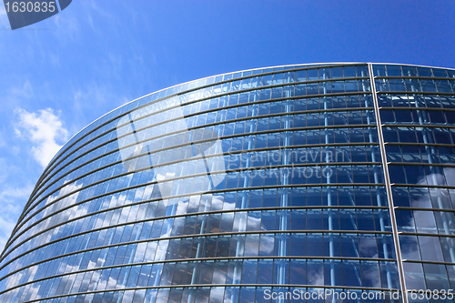 Image of European parliament building in Strasbourg