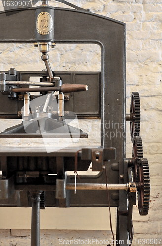 Image of Mechanical hand tools printing press