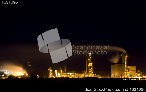 Image of Night Shot Fertilizer Refinery