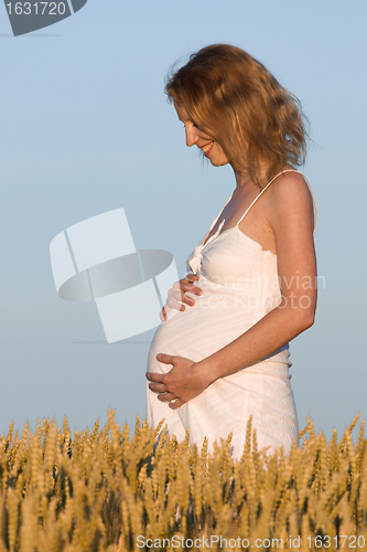 Image of pregnant woman