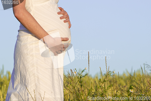 Image of pregnant woman