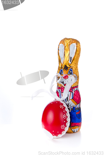 Image of easter bunny with egg