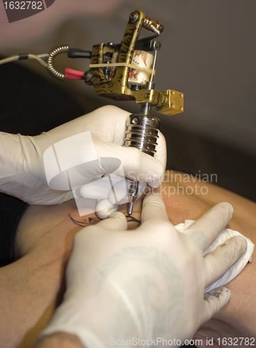 Image of tattoo machine