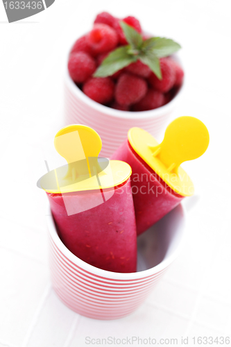 Image of raspberry ice creams