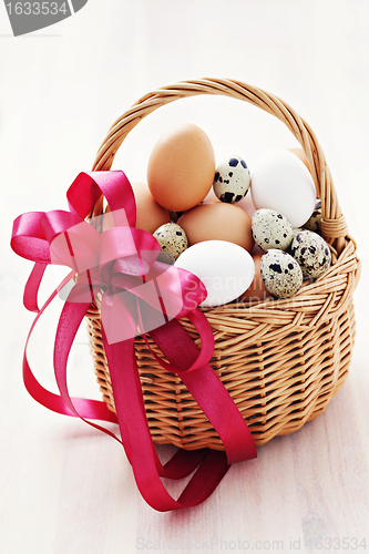 Image of basket of eggs