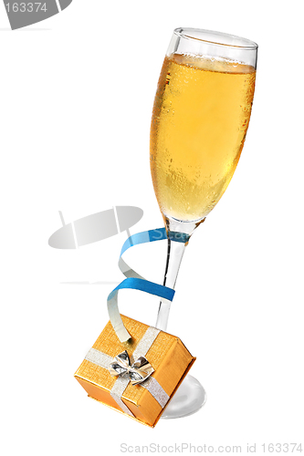 Image of Champagne and gift