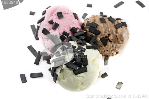 Image of Tricolor scoops with licorice