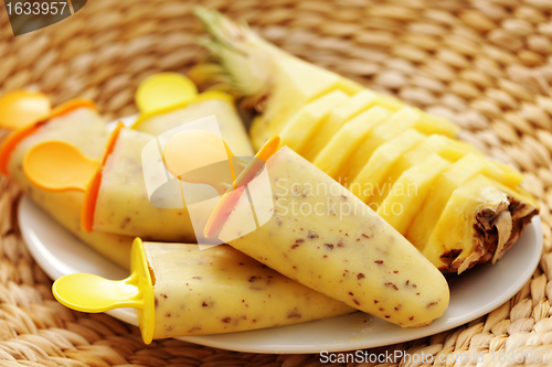 Image of pineapple ice-cream