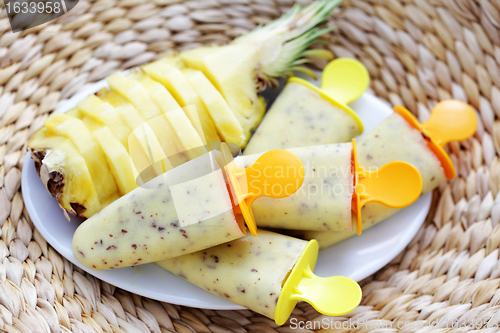 Image of pineapple ice-cream