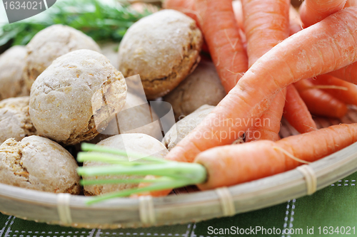 Image of carrot buns