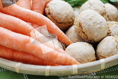 Image of carrot buns