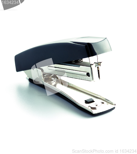 Image of black office stapler 