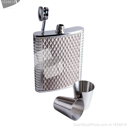Image of alcohol grooved flask and two steel drinks