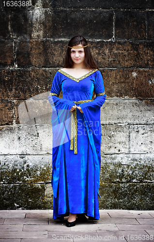 Image of medieval woman