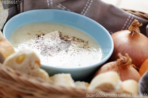Image of onion cream