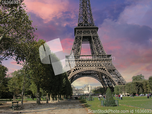 Image of Eiffel Tower from Parc du Champs de Mars, Paris