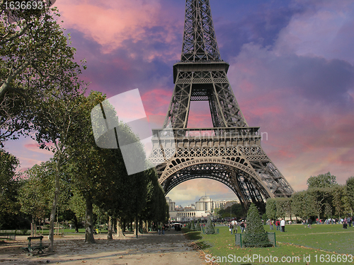 Image of Eiffel Tower from Parc du Champs de Mars, Paris
