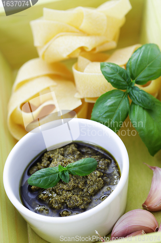 Image of pesto sauce