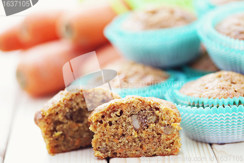 Image of carrot muffins