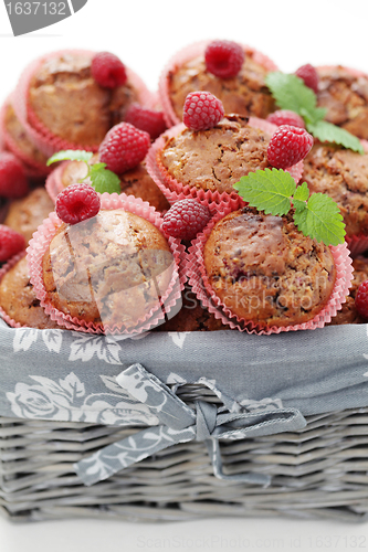 Image of muffins with raspberries