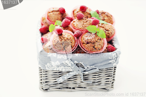 Image of muffins with raspberries