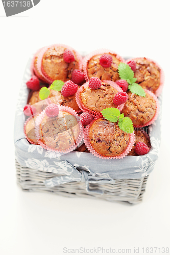 Image of muffins with raspberries