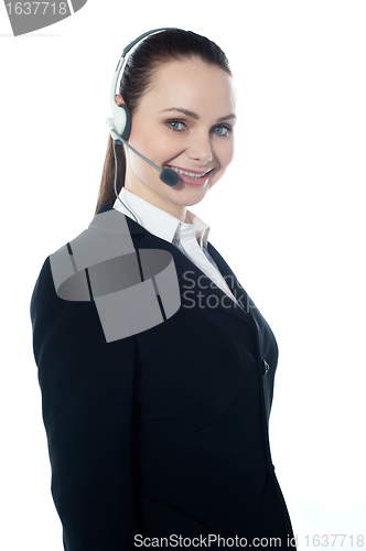 Image of Telemarketing executive offering product