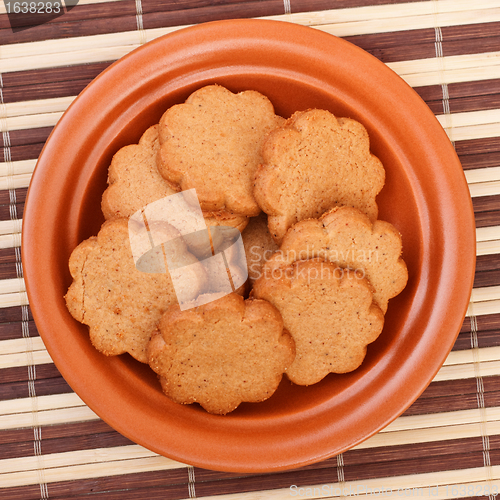 Image of dish of cinnamon cookies