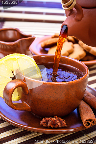 Image of pouring tea