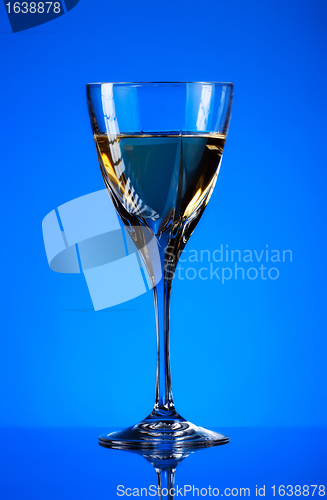 Image of glass of white wine