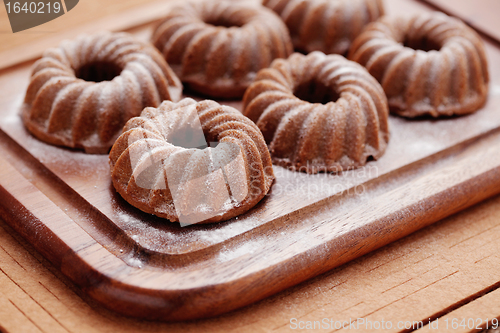 Image of small cake 